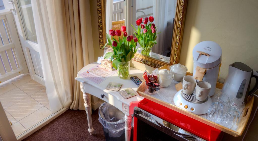 Pension & Spa De Watertoren ซานด์โวร์ต ภายนอก รูปภาพ