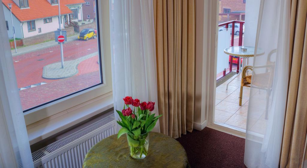 Pension & Spa De Watertoren ซานด์โวร์ต ภายนอก รูปภาพ